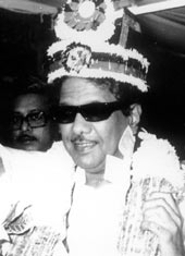 Kalaignar Karunanidhi, Potpourri of titbits about Tamil cinema, kalyanamalai tamil weekly magazine