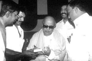 Kalaignar Karunanidhi, Potpourri of titbits about Tamil cinema, kalyanamalai tamil weekly magazine