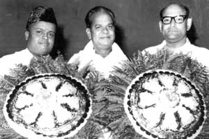 Seerkazhi Govendarajan , S.V.Sahasranamam, K Balachander  during a drama function - kalyanamalai tamil magazine