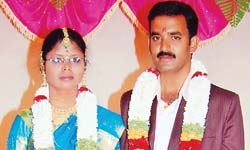 Vijayakumar - Nivetha , Success Story, Kalyanamalai, Thanks to Kalyanamalai, the alliance materialized in just two months