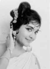 Vyjayanthimala, Potpourri of titbits about Tamil cinema, kalyanamalai tamil weekly magazine